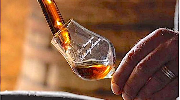 LA FLAMME - L’Armagnac enchaîner les festivités dans le Gers et les Landes